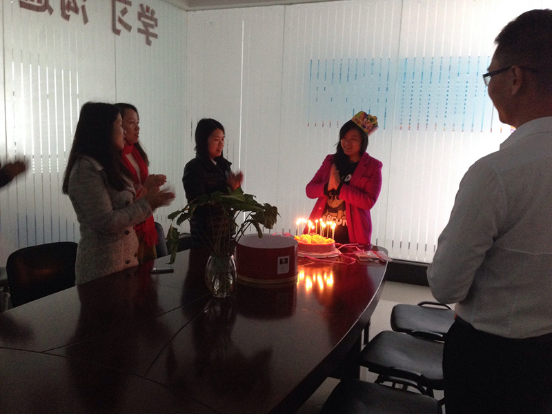 東莞富創(chuàng)東元電機事業(yè)部同事生日會 東莞富創(chuàng)東元電機事業(yè)部同事生日會